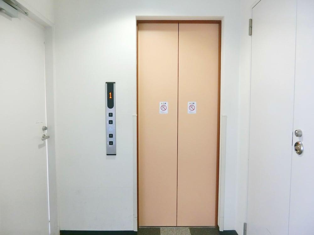 中央绿洲酒店